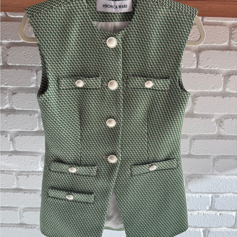 Veronica Beard Green Sleeveless Jacket